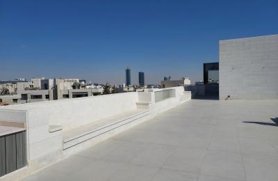 Luxury 3-Bedrooms Duplex Apartment with Roof - 4th Circle,Amman
