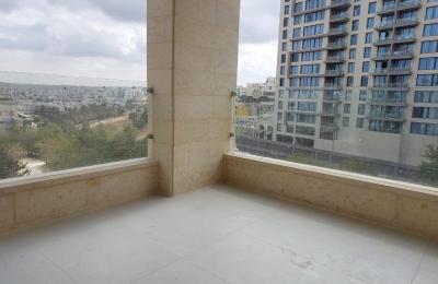 Luxury 3-Bedrooms Apartment - Abdoun, Amman