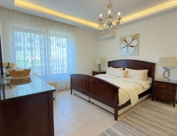 Spacious 4-Bedroom Luxury Apartment in Abdoun, Amman