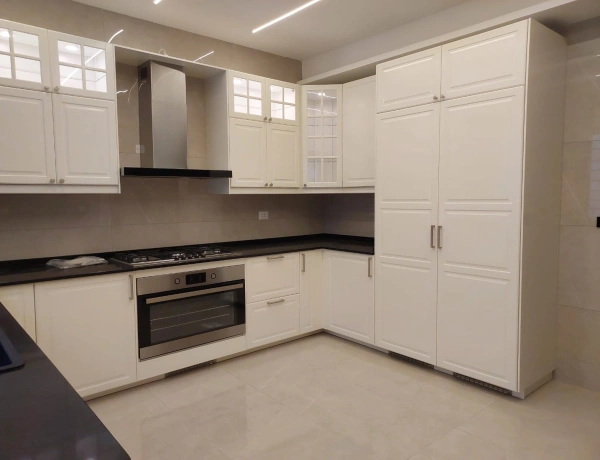 Spacious 3-Bedroom Apartment for Rent in 4th Circle, Amman