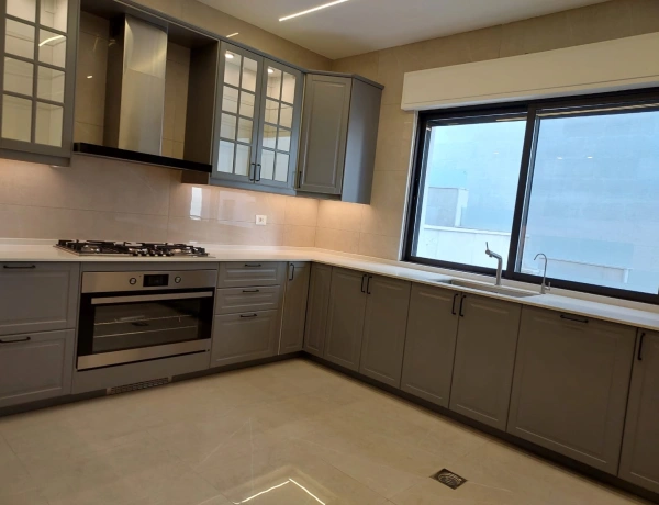 Modern 3-Bedroom Apartment with Two Balconies in 4th Circle, Amman