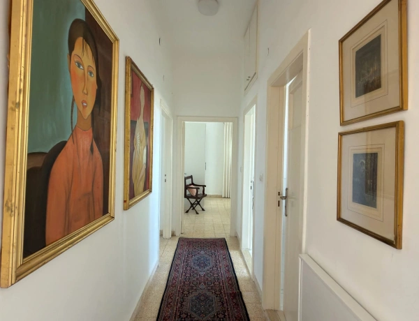 Charming 2-Bedroom Apartment for Rent in Jabal Al Weibdeh, Amman | Prime Location