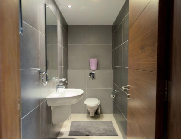 Charming 2-Bedroom Apartment for Rent in Jabal Al Weibdeh | Prime Location & Cozy Living