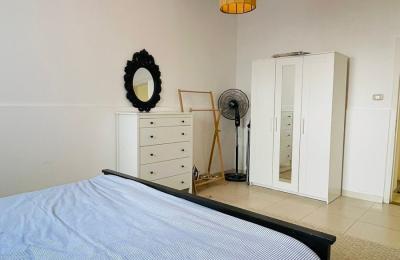 Cozy 1-Bedroom Apartment in Jabal Al Weibdeh | Prime Location & Urban Living