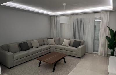 Modern 2-Bedroom Apartment on 2nd Floor in 7th Circle, Amman