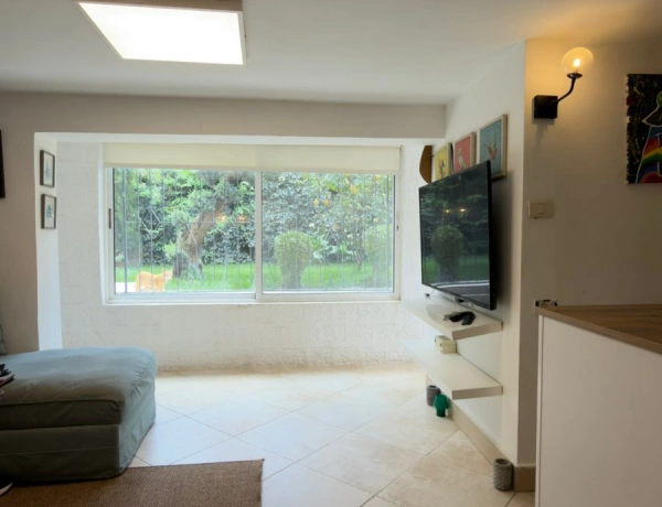 Modern One-Bedroom Apartment for Rent in Abdoun | Prime Location & Stylish Living