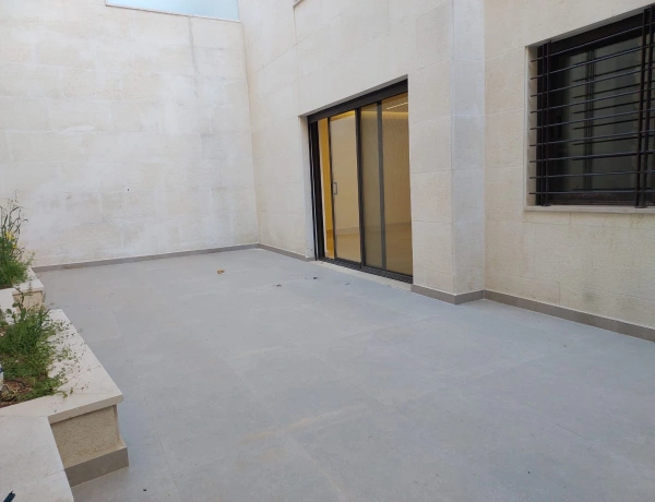 Spacious 3-Bedroom Apartment for Rent in 4th Circle, Amman