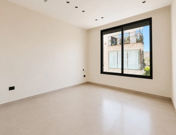 Unfurnished 3-Bedroom Apartment for Rent in Abdoun - Near the Dutch Embassy