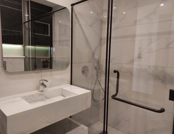 Modern 3-Bedroom Apartment with Two Balconies in 4th Circle, Amman