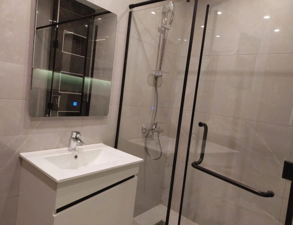 Modern 3-Bedroom Apartment with Two Balconies in 4th Circle, Amman