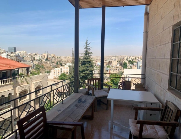 90 sqm Top Floor 2-Bedroom Apartment with Rooftop Access & Panoramic Views