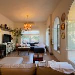 Luxury Duplex Apartment for Rent in Jabal Al Weibdeh – 240 sqm, 3 Bedrooms, Private Garden