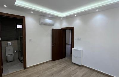 Luxury Renovated Villa for Sale Near US Embassy | 5 Bedrooms | 400 sqm