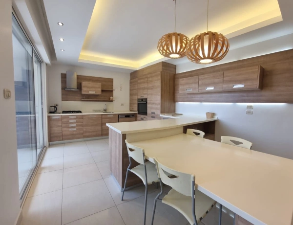 2 Bedroom Apartment for Rent in Al Weibdeh | Balcony | 150 sqm