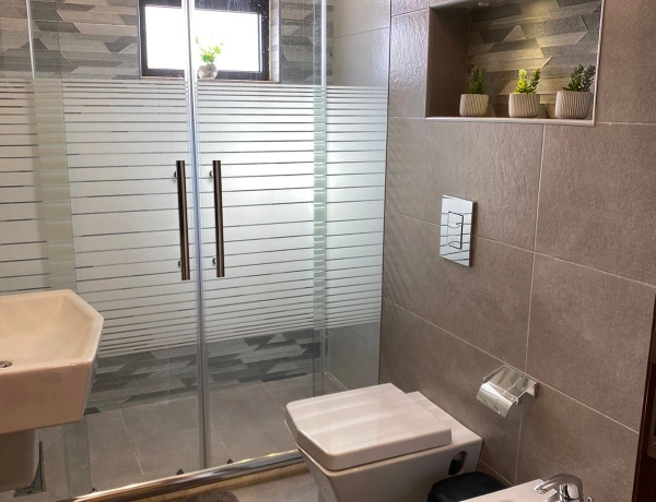 Stylish Furnished 2 Bedroom Apartment for Rent in Abdoun | 100 m²