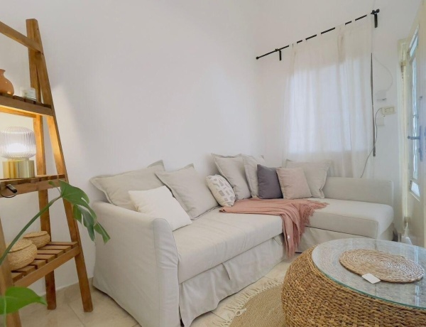 Apartment for Rent in Jabal Al Lweibdeh | 2 Bedrooms + Large Terrace + AC