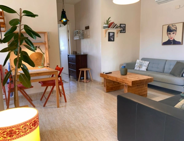 90 sqm Top Floor 2-Bedroom Apartment with Rooftop Access & Panoramic Views