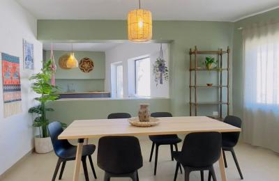 Apartment for Rent in Jabal Amman | 1 Bedroom | 120 sqm Modern Living