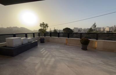 Luxury Ground-Floor Apartment for Sale with Panoramic Views – Airport Road, Amman