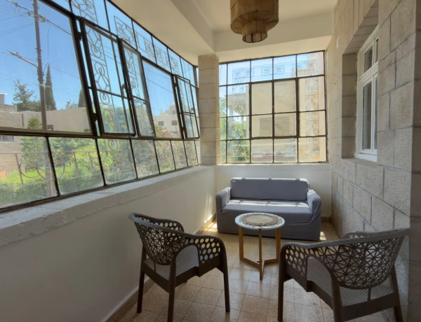 Apartment for Rent in Jabal Al Lweibdeh | 2 Bedrooms | 120 sqm with Balcony