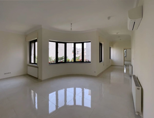 Spacious Newly Renovated 3-Bedroom Villa Apartment for Rent in Central Abdoun, Amman