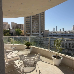 Modern 2-Bedroom Apartment with Terrace for Rent in Jabal Amman – Near Second Circle