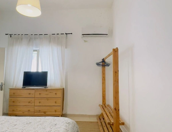 Apartment for Rent in Jabal Al Lweibdeh | 1 Bedroom | 60 sqm