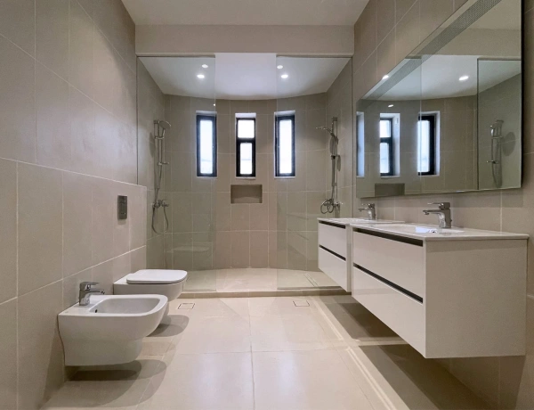 Spacious Newly Renovated 3-Bedroom Villa Apartment for Rent in Central Abdoun, Amman