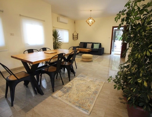 2-Bedroom Apartment for rent in Jabal Al Lweibdeh | 120 sqm | Amman
