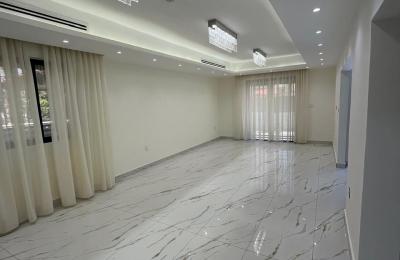 Luxury Renovated Villa for Sale Near US Embassy | 5 Bedrooms | 400 sqm