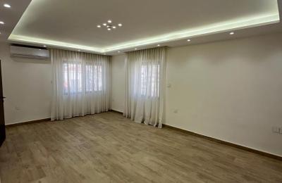 Luxury Renovated Villa for Sale Near US Embassy | 5 Bedrooms | 400 sqm