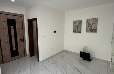 Luxury Renovated Villa for Sale Near US Embassy | 5 Bedrooms | 400 sqm