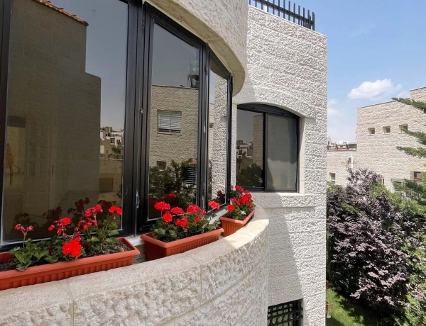 Spacious Newly Renovated 3-Bedroom Villa Apartment for Rent in Central Abdoun, Amman