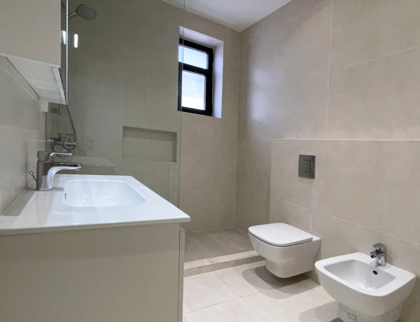 Spacious Newly Renovated 3-Bedroom Villa Apartment for Rent in Central Abdoun, Amman
