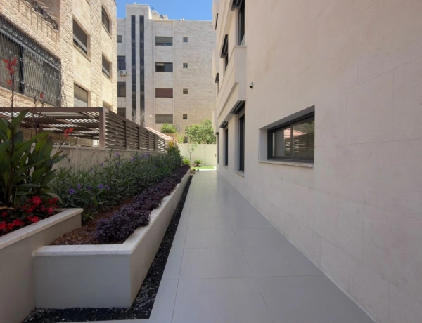 170 sqm Apartment for sale in Um Uthaina | 3 Bedrooms with Garden & Maid’s Room