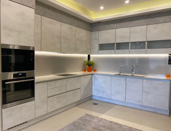 Stylish Furnished 2 Bedroom Apartment for Rent in Abdoun | 100 m²