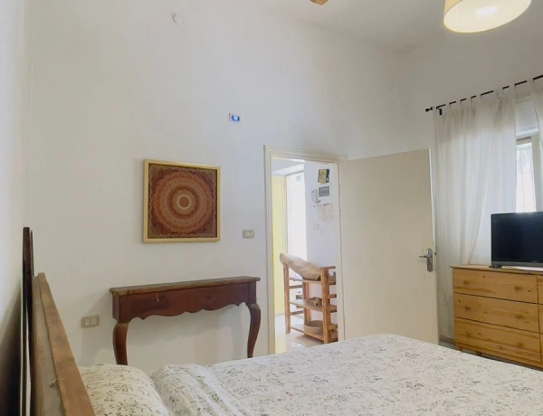Apartment for Rent in Jabal Al Lweibdeh | 1 Bedroom | 60 sqm