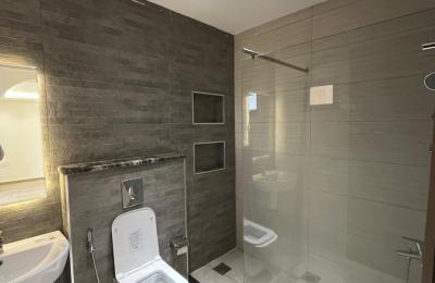 Luxury Renovated Villa for Sale Near US Embassy | 5 Bedrooms | 400 sqm