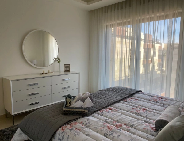 Stylish Furnished 2 Bedroom Apartment for Rent in Abdoun | 100 m²