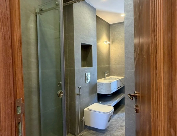 Duplex Apartment for Sale in Abdoun | 3 Bedrooms | 263 sqm | Roof & Terrace