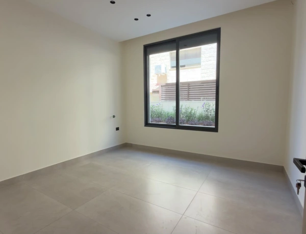 170 sqm Apartment for sale in Um Uthaina | 3 Bedrooms with Garden & Maid’s Room