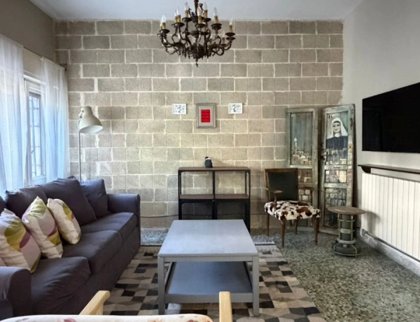 2-Bedroom Apartment for Rent in Jabal Al Weibdeh | 170 sqm with Terrace & Private Garden