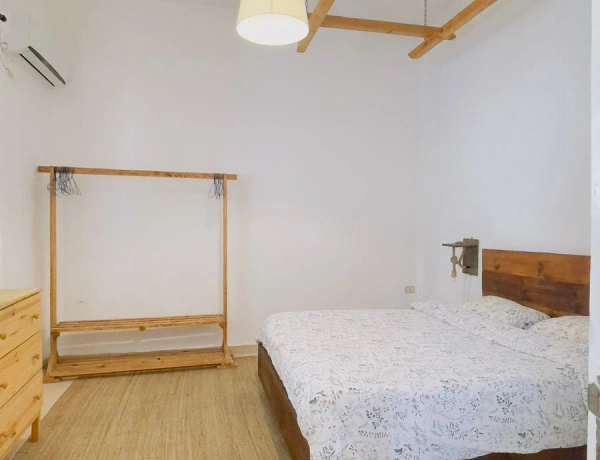 Apartment for Rent in Jabal Al Lweibdeh | 1 Bedroom | 60 sqm