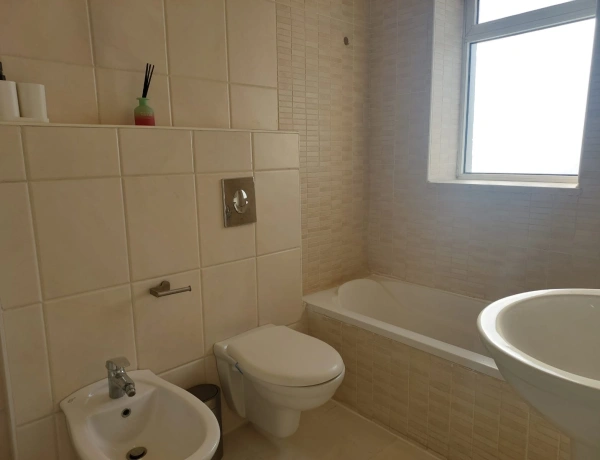 Spacious 2-Bedroom Apartment with Balcony & Parking for Rent in Jabal Al Weibdeh | 140 m²