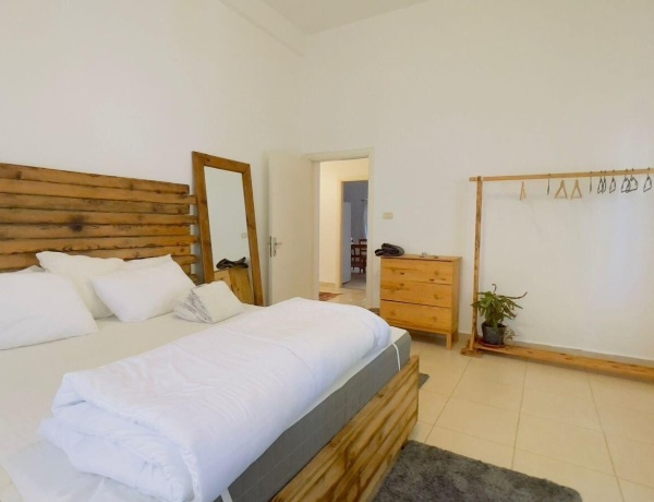 Apartment for Rent in Jabal Al Lweibdeh | 2 Bedrooms + Large Terrace + AC