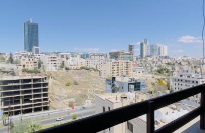 Apartment ‏for Rent in Fourth Circle | 3 Bedroom Apartment 135 sqm with Balcony