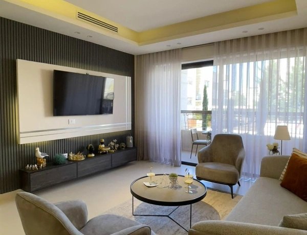 120 sqm Apartment for Rent in Abdoun | 2 Bedrooms