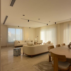 Apartment for rent in Amman | Luxury 3-Bedroom Ground Floor Apartment with Terrace | 240 sqm | Fully Furnished & Brand New