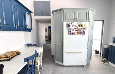 North Abdoun Furnished 3 Bedroom Flat for Annual Rent