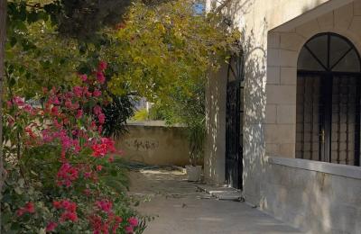 2-Bedroom Apartment for Rent in Jabal Al-Weibdeh Near Paris Square with Garden